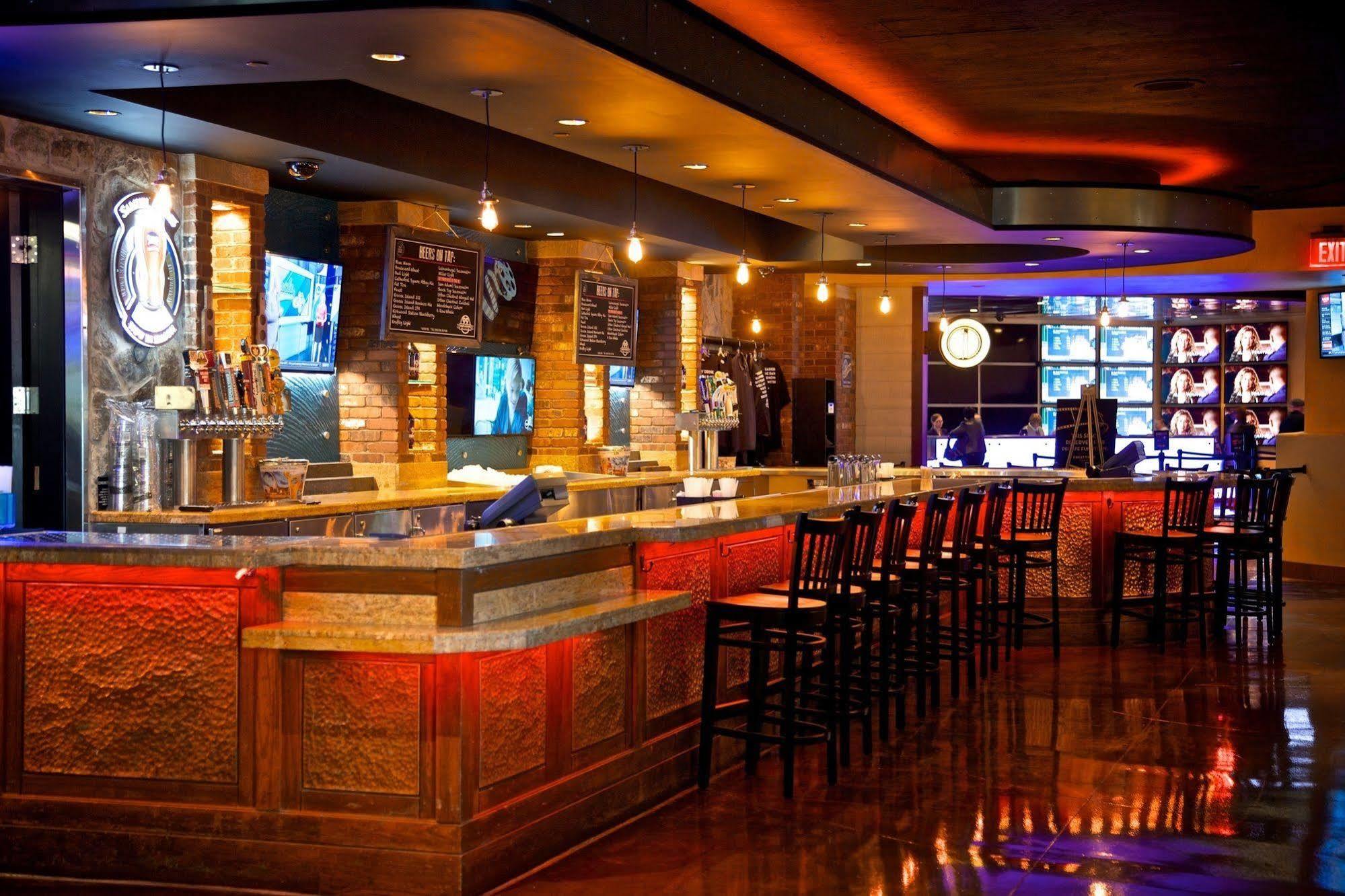 Hotel Hollywood Casino St. Louis Maryland Heights Exterior foto
